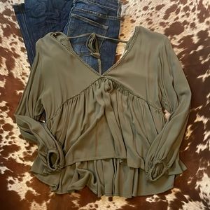 Olive flowy top